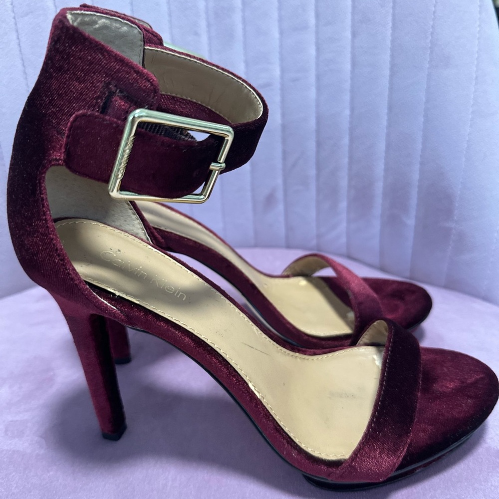 Calvin Klein High Heel Velvet Sandals 6.5